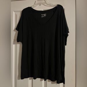 Terra & Sky Classic Black V-Neck Top